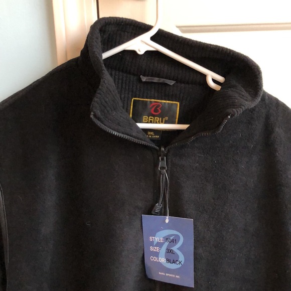 Baru sports.    Size 3XL.  Black Vest.  (Man) - Picture 4 of 12